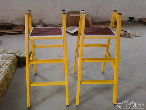 護(hù)欄型絕緣凳